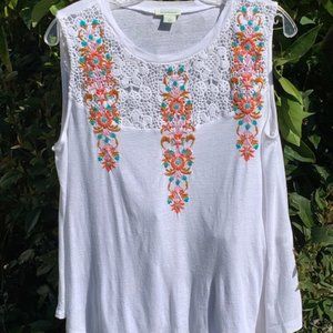 Sundance Catalog White Cotton embroidered blouse